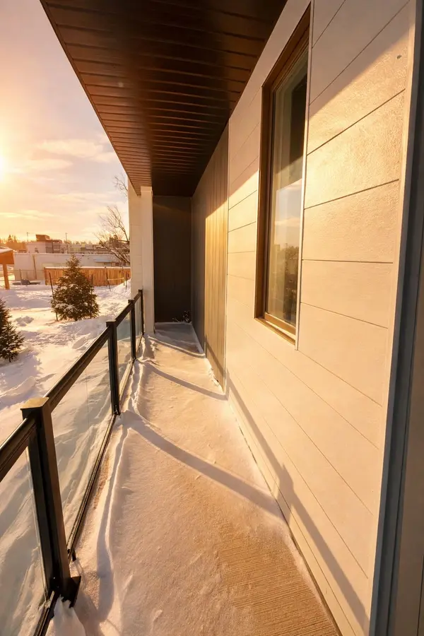 81 Lightfoot DR, Orillia, ON L3V 7L8