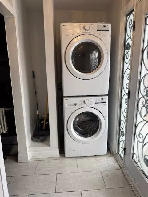 Brampton, ON L6S 2T7,73 Mallard CRES