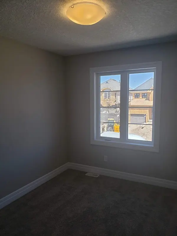 159 Forest Creek DR, Kitchener, ON N2R 0M1