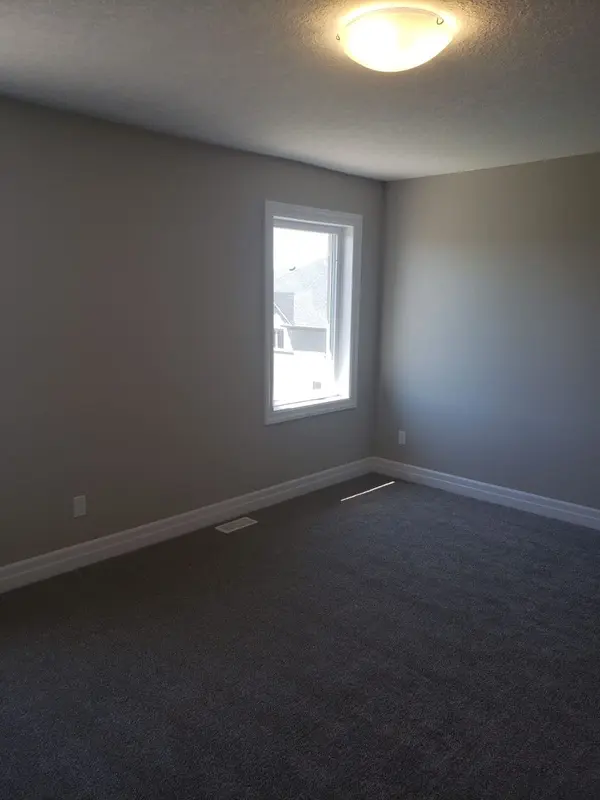 159 Forest Creek DR, Kitchener, ON N2R 0M1