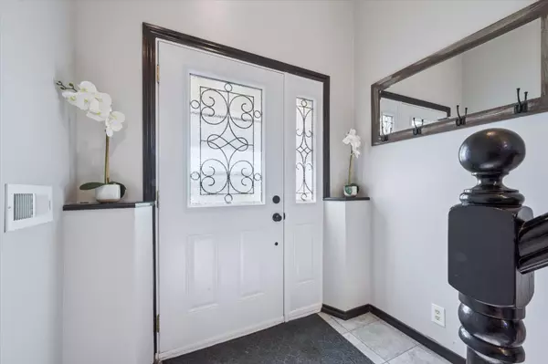 Kitchener, ON N2E 2V6,263 The Country WAY