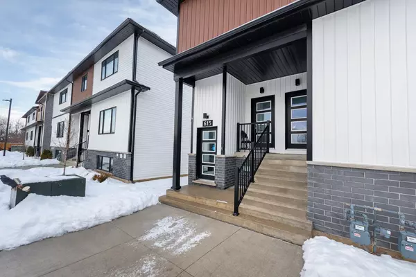 Niagara Falls, ON L2E 0C2,4263 Fourth AVE #615