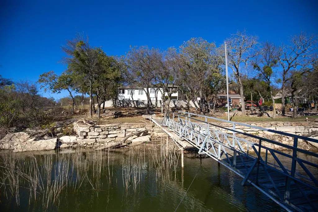 Chico, TX 76431,293 Pam Drive