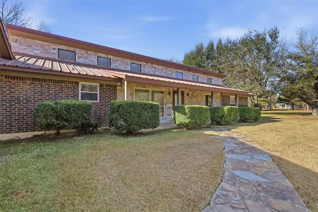 Pittsburg, TX 75686,132 CR 2933