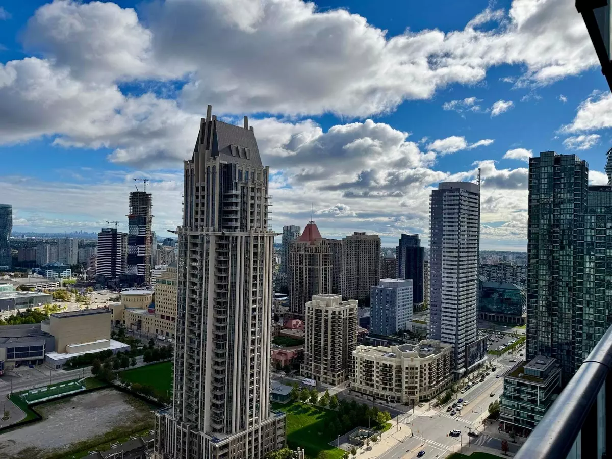 Mississauga, ON L5B 0L7,4130 Parkside Village DR #3004