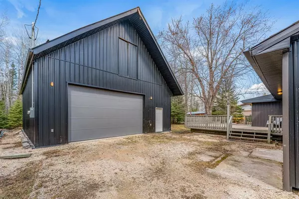 Nutimik Lake, MB R0E 1Y0,5 Birch RD