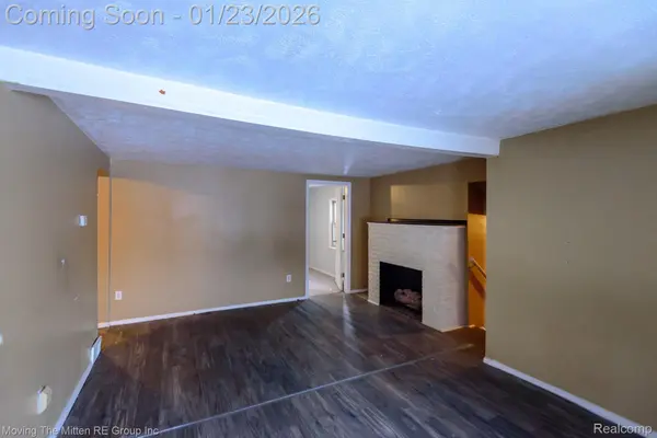 6198 Princess ST, Taylor, MI 48180