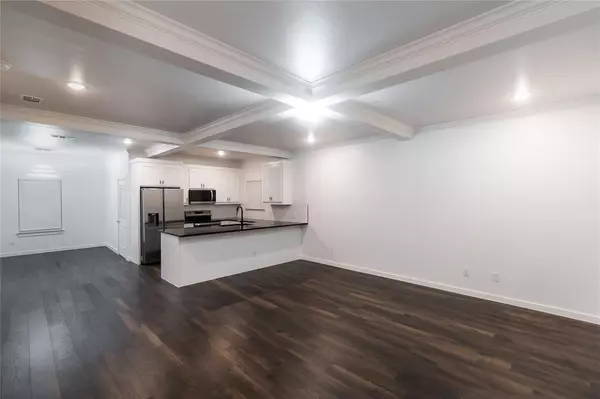 Cooper, TX 75432,839 SW 7th Street