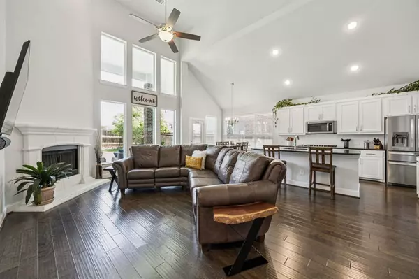 Aubrey, TX 76227,809 Nathanael Greene Court