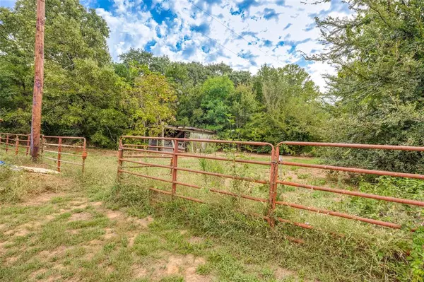 Denison, TX 75021,1549 Starr Road