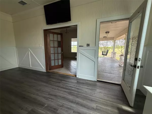 Sulphur Springs, TX 75482,1421 Airport Road