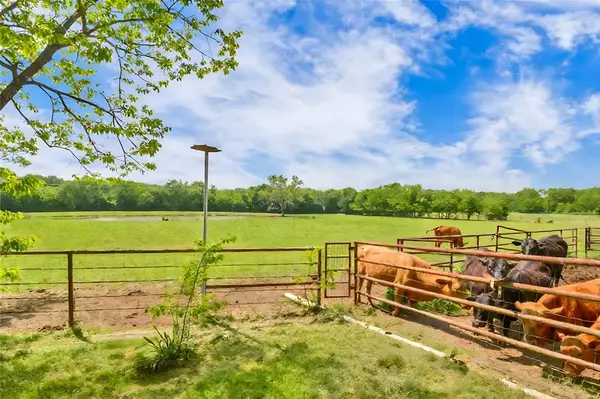 Aubrey, TX 76227,5167 Rock Hill Road