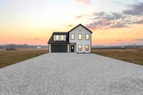 3632 County Road 15100, Blossom, TX 75468