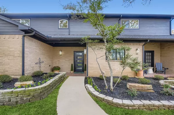 Argyle, TX 76226,900 Pioneer Circle E