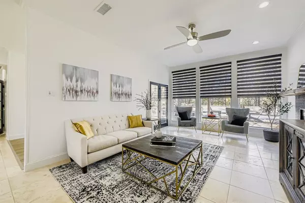 Argyle, TX 76226,900 Pioneer Circle E