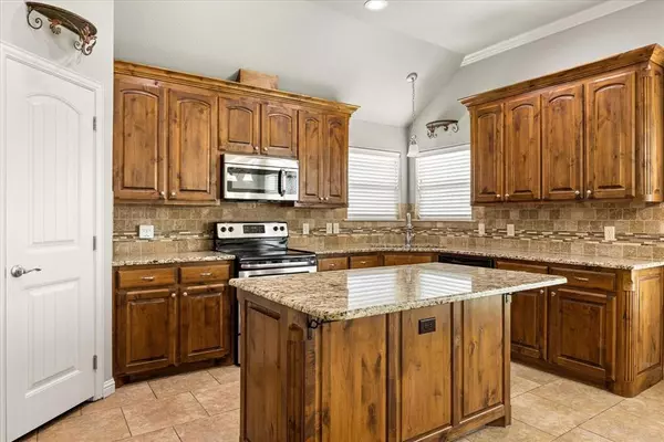 Granbury, TX 76049,107 Donna Circle