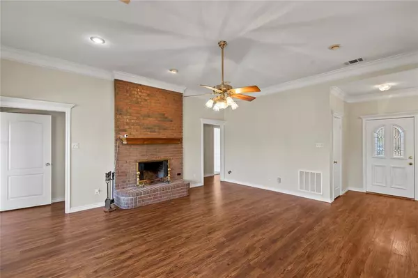 Kemp, TX 75143,18288 Acre Lane