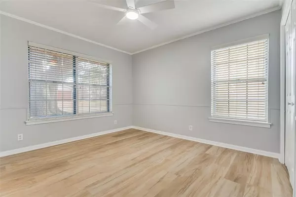 Ennis, TX 75119,116 Lumpkin Drive