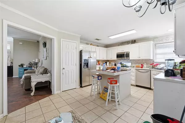 Waco, TX 76712,10317 Montana Gap Trail