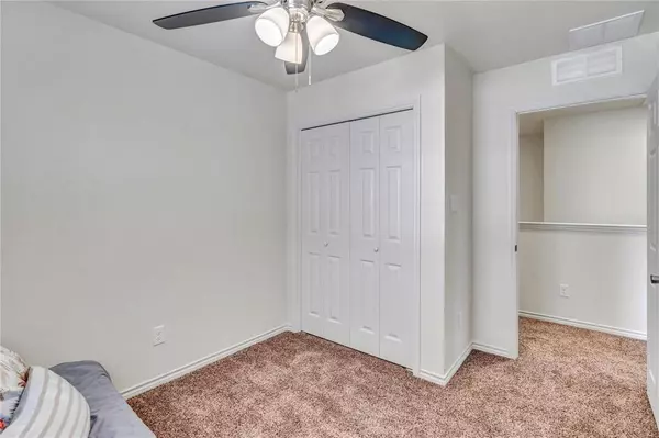 Fort Worth, TX 76110,1721 Saint Louis Avenue