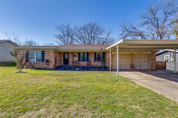 Decatur, TX 76234,1304 S Hatcher Street