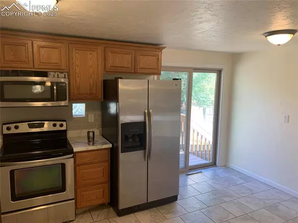 Colorado Springs, CO 80915,1057 Peterson RD