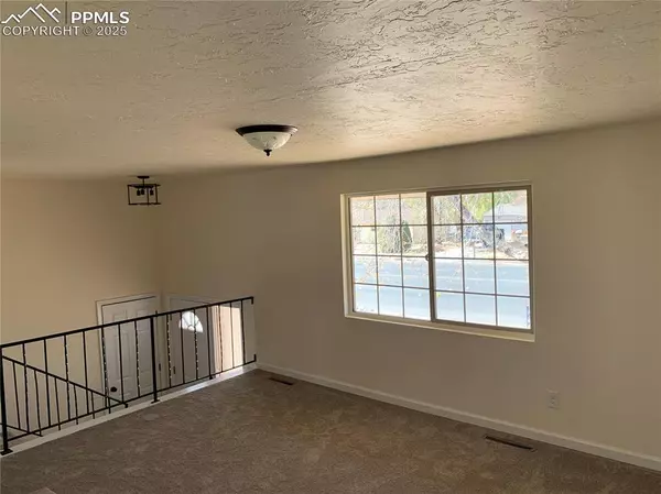 Colorado Springs, CO 80915,1057 Peterson RD