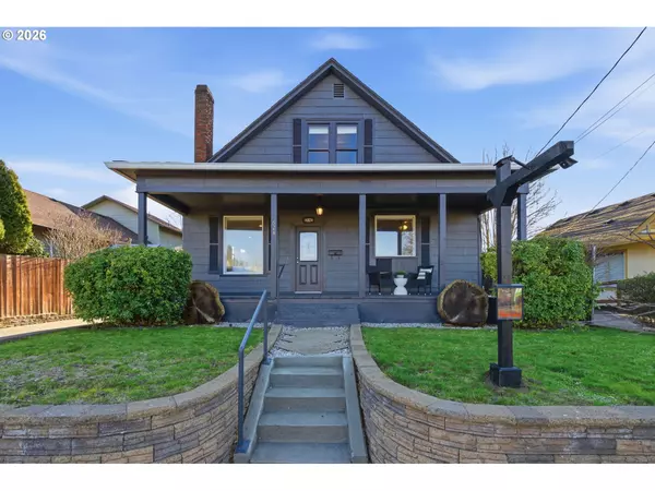 Camas, WA 98607,624 NE 2 ND AVE