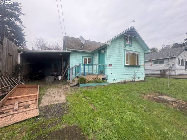 Coos Bay, OR 97420,859 E ST