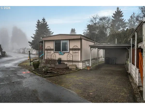 620 SE 2ND AVE #34, Canby, OR 97013