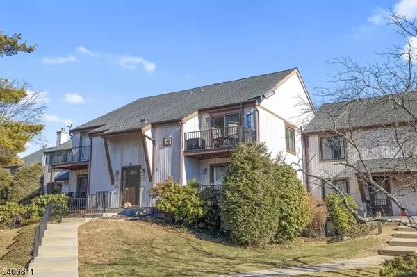 Stanhope Boro, NJ 07874,13228 Dell Pl #228