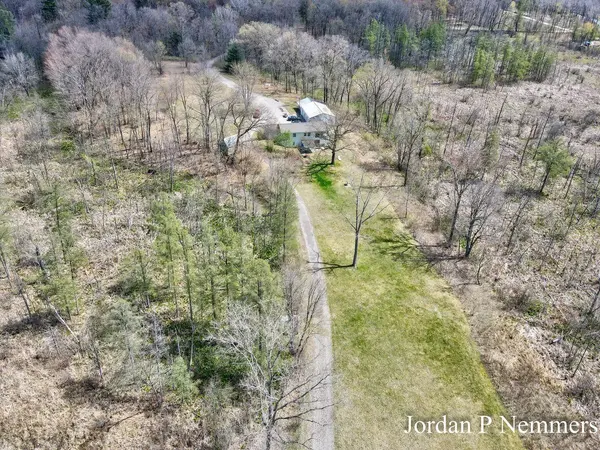 12375 Overlook DR NE, Oakfield Twp, MI 48838