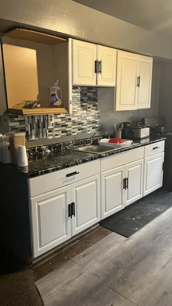 Detroit, MI 48213,14756 Rosemary ST