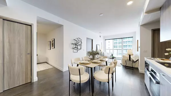 Toronto C15, ON M2K 0H1,85 McMahon DR #3006