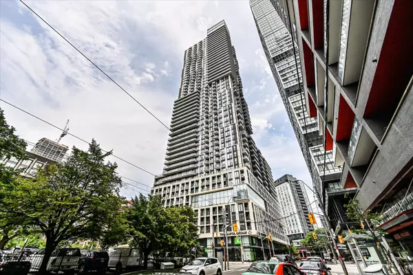 251 Jarvis ST #821, Toronto C08, ON M5B 0C3