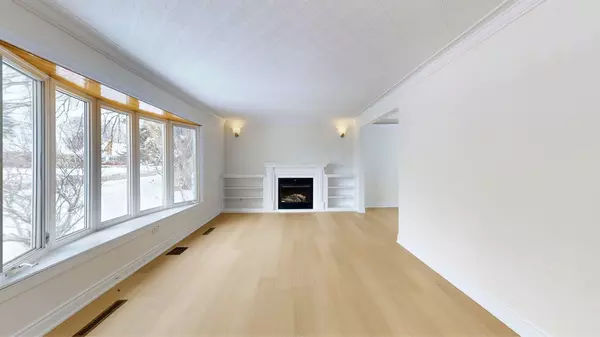 Oshawa, ON L1G 4J4,755 Somerville ST