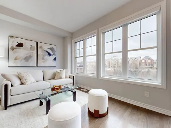 Whitby, ON L1R 0R7,4 Paradise WAY