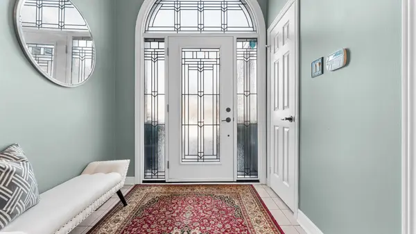 Oshawa, ON L1G 7Y3,1814 Edenwood DR