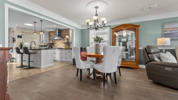 Oshawa, ON L1G 7Y3,1814 Edenwood DR