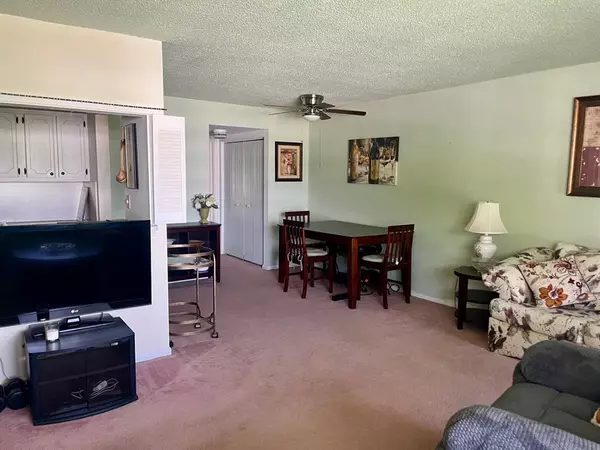Deerfield Beach, FL 33442,166 Farnham G #166