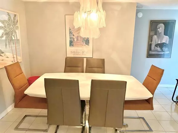 Wilton Manors, FL 33334,3002 NE 5th Ter #209-B