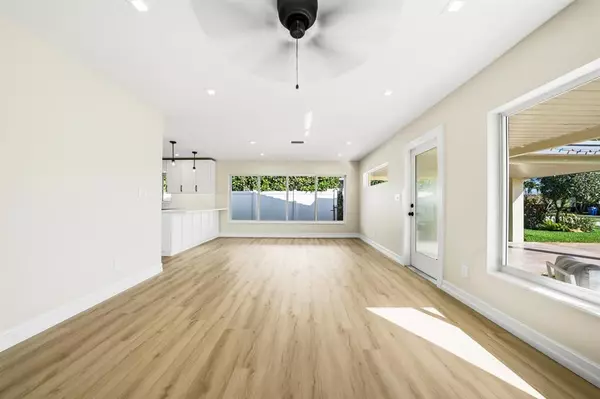 Oakland Park, FL 33334,4751 NE 4th Ave