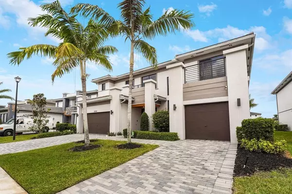 Parkland, FL 33076,10595 S Lago Vista Cir