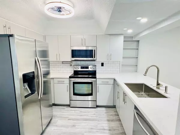 3316 NW 33rd Ct, Lauderdale Lakes, FL 33309