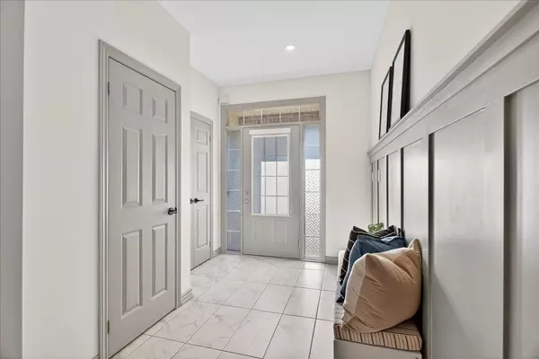 Newmarket, ON L3X 2N1,431 Rita's AVE