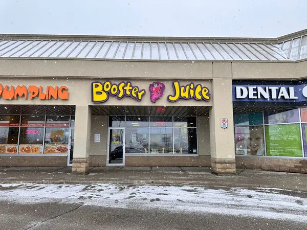 16640 Yonge ST #7A, Newmarket, ON L3X 2N8