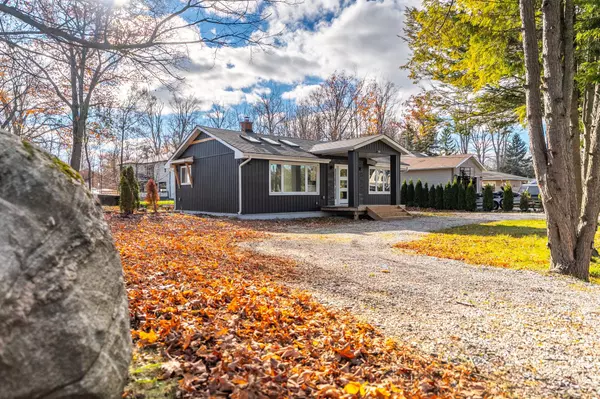 Innisfil, ON L9S 2T8,43 Lakeside DR