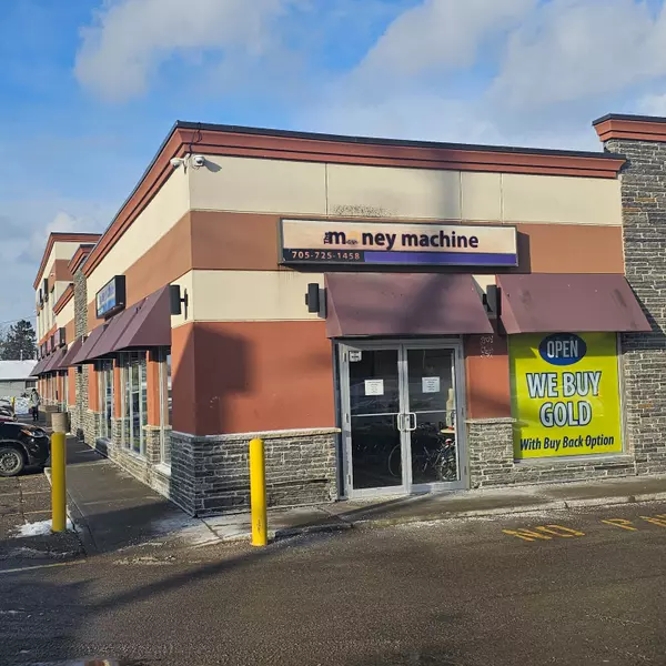 Barrie, ON L4N 4K8,110 Little AVE #1