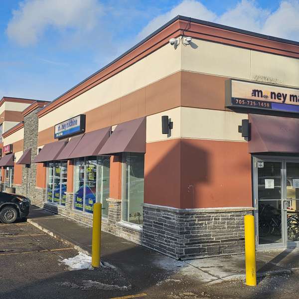 110 Little AVE #1, Barrie, ON L4N 4K8