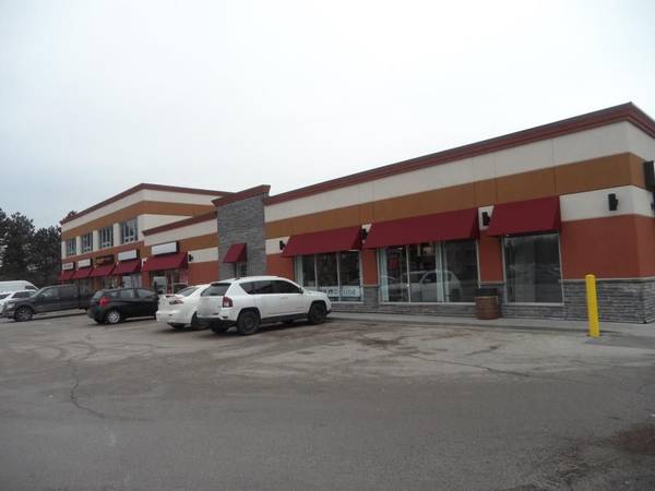 110 Little AVE #1, Barrie, ON L4N 4K8